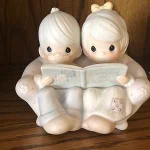 📦Vintage 1987 Precious memories porcelain figurine